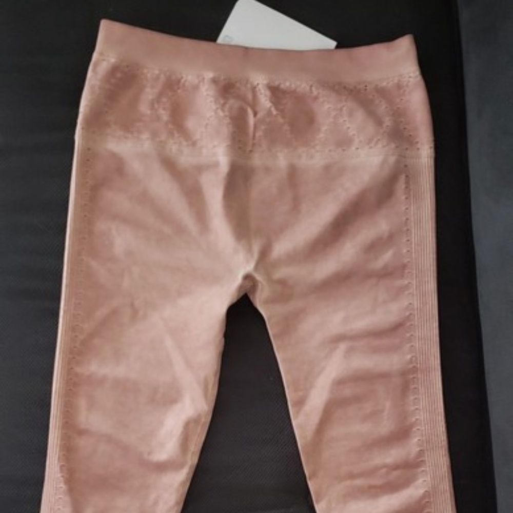 Salmon Seamless leggings